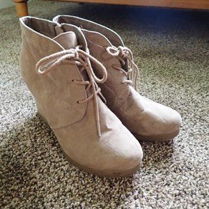 Tan Faux Suede Lace Up Wedges Size 9